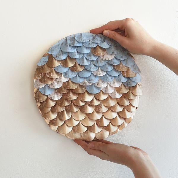 3D Scales Round Canvas