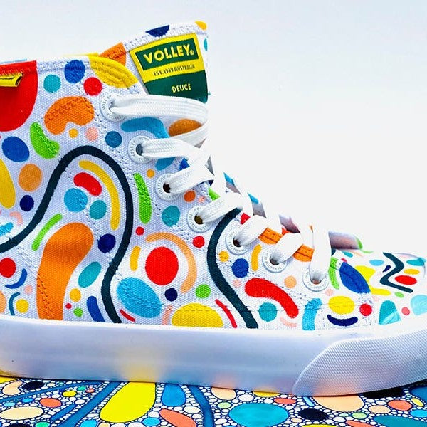 Sneaker Art with Liquitex - Create your own customised sneakers