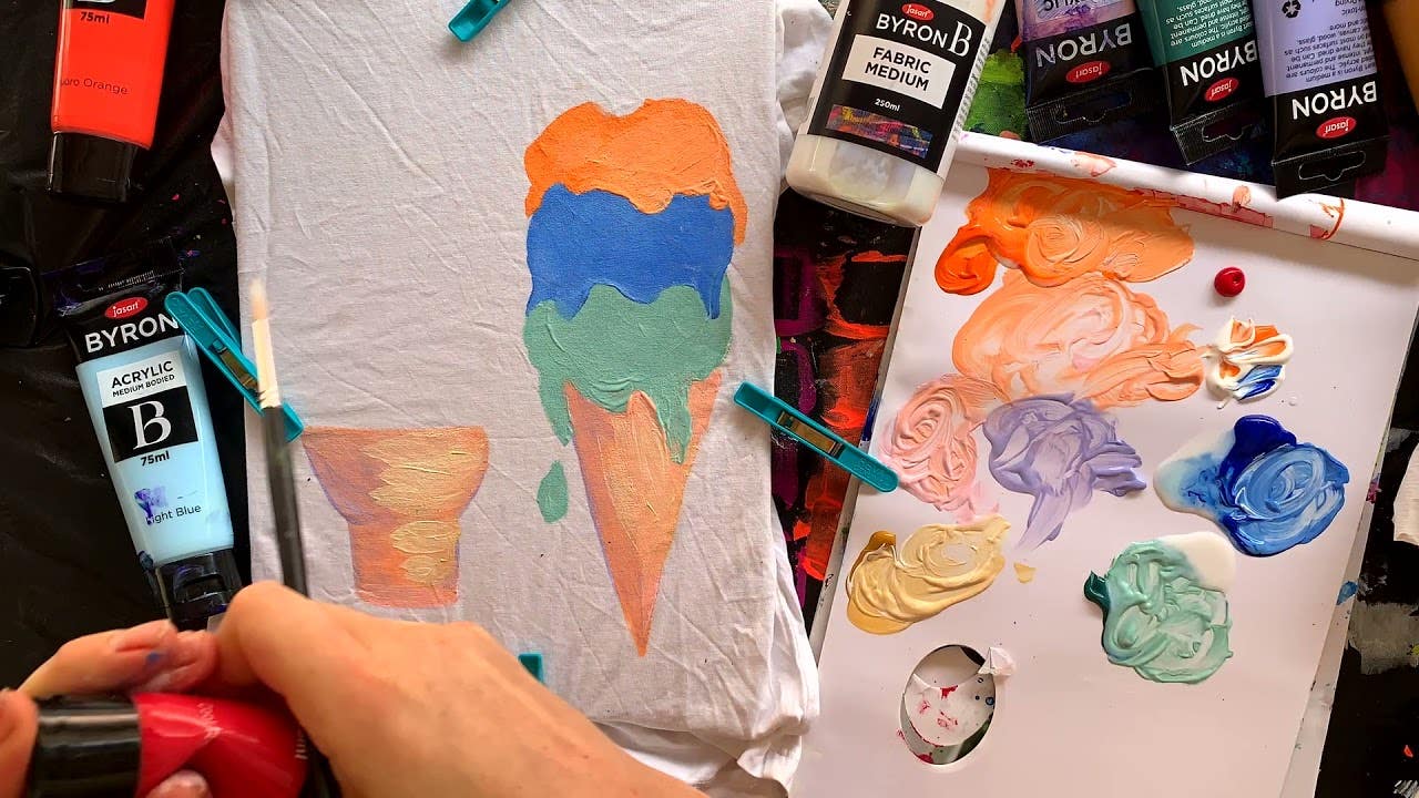 T-Shirt Painting Tutorial with Jasart Byron Fabric Medium & Paints