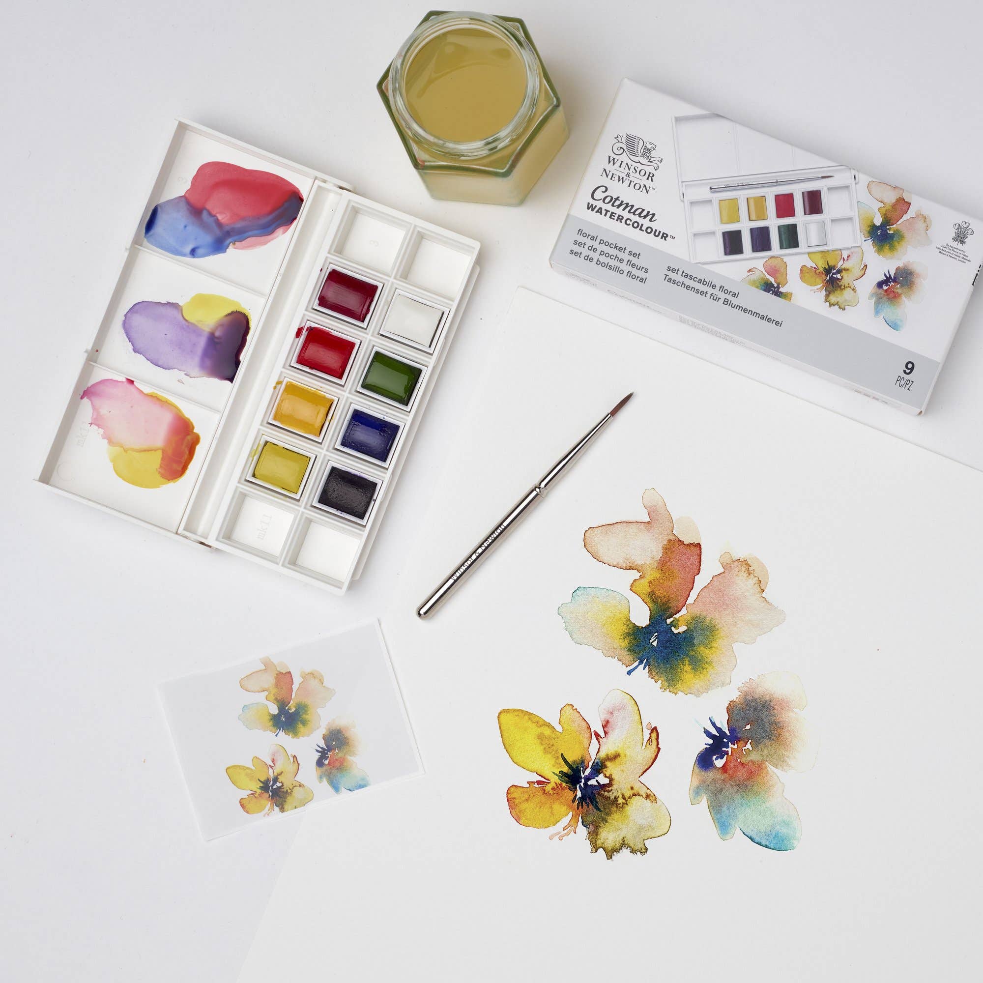 Winsor & Newton Cotman Half Pan Watercolour Pocket Sets