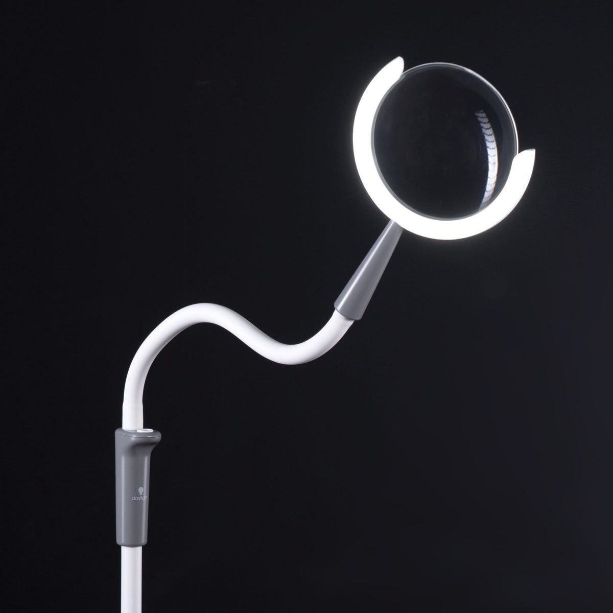 Daylight Magnificent Pro Desk/Floor Lamp