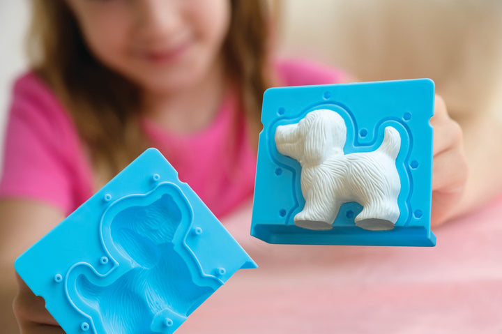 4M Mould and Paint 3D Puppy Dogs Kit