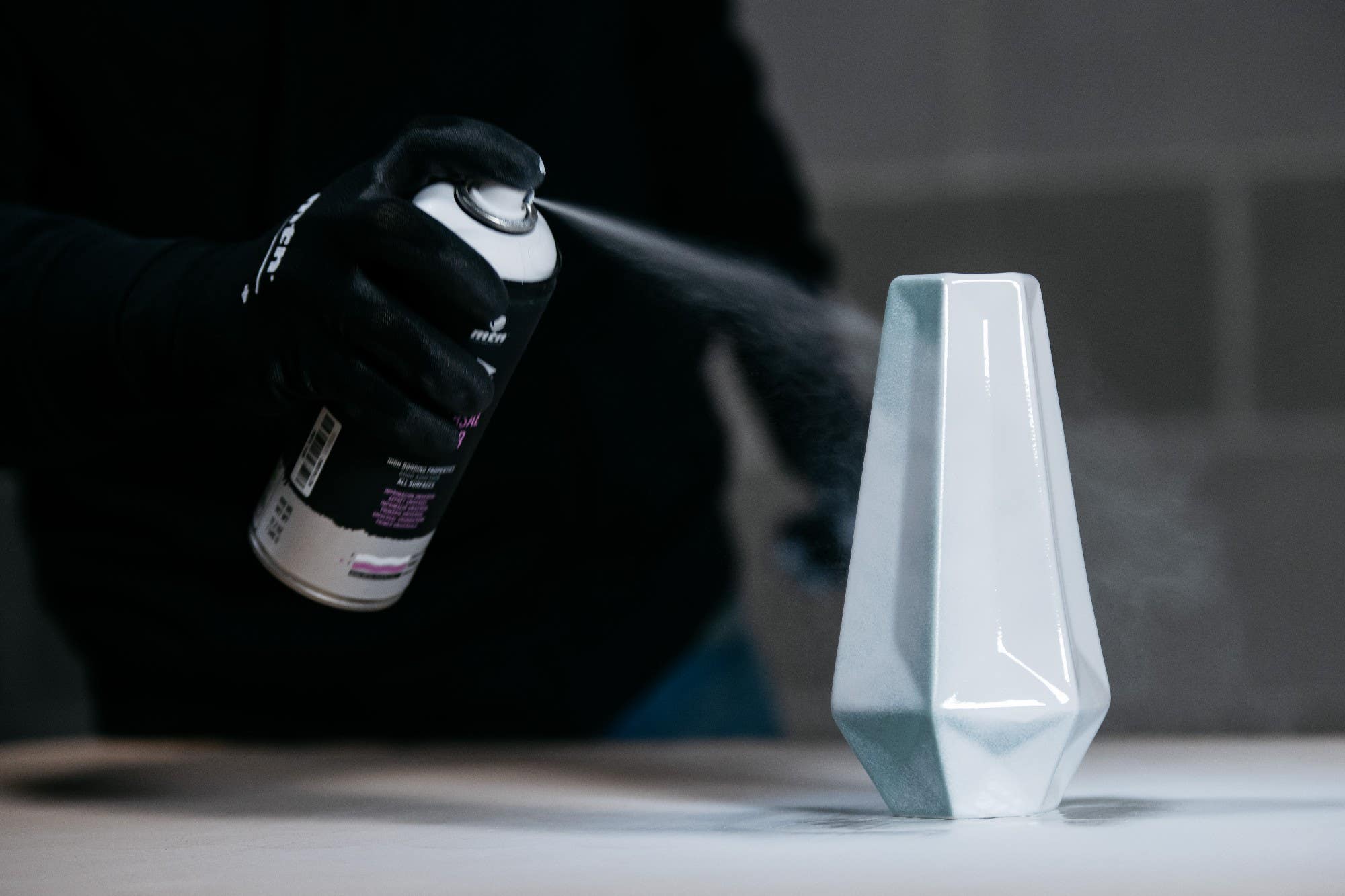 MTN PRO Universal White Primer Spray