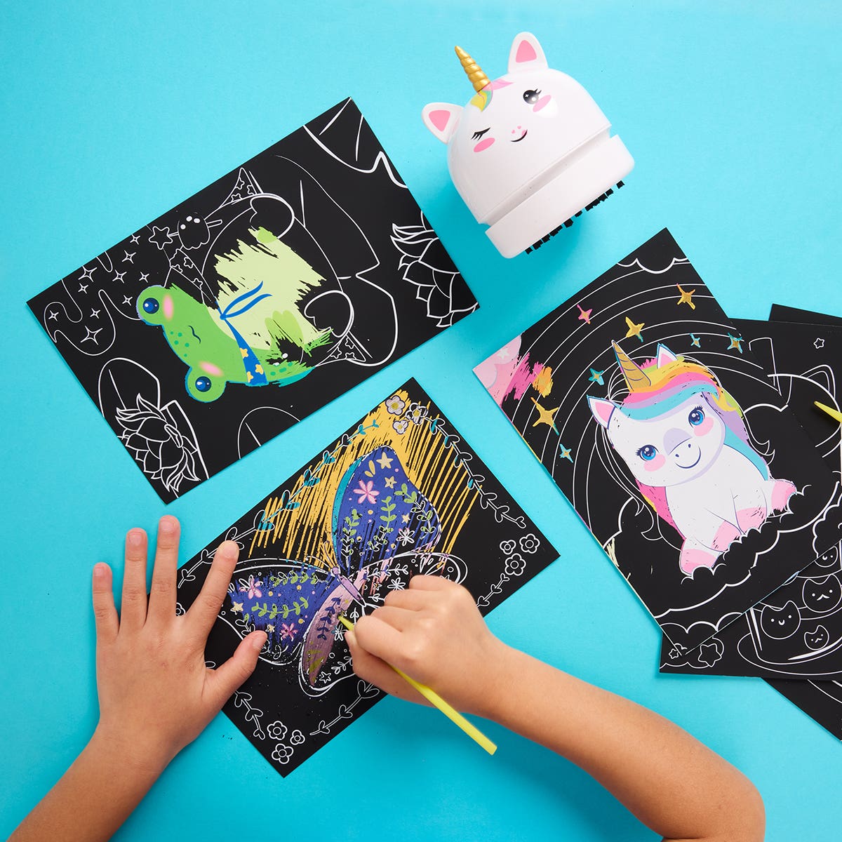 Faber-Castell Creativity for Kids Deluxe Scratch Art with Mini Vacuum