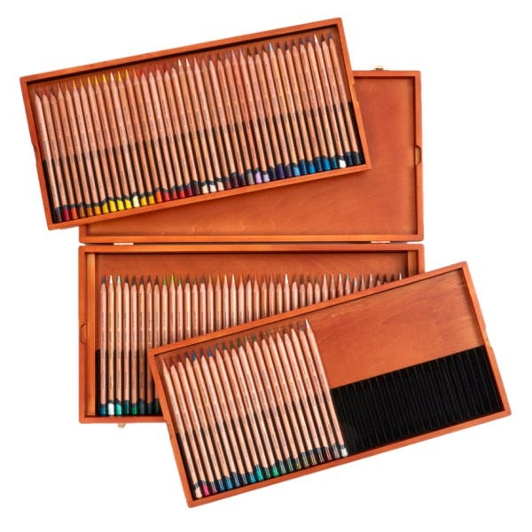 Derwent Lightfast Wooden Box Set of 100