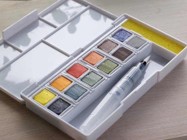 Derwent Line and Wash Paint Pan Set